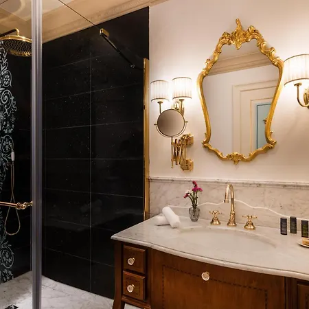 Hotel Flueela - The Unbound Collection By Hyatt Davos