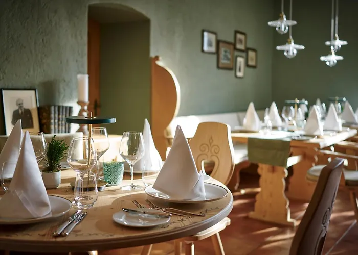 Flueela - The Unbound Collection By Hyatt 5*