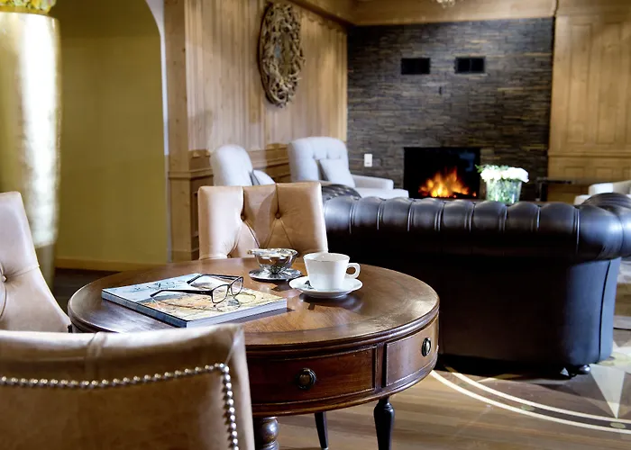 Hotel Flueela - The Unbound Collection By Hyatt 5*