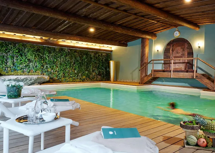 Flueela - The Unbound Collection By Hyatt Hotel